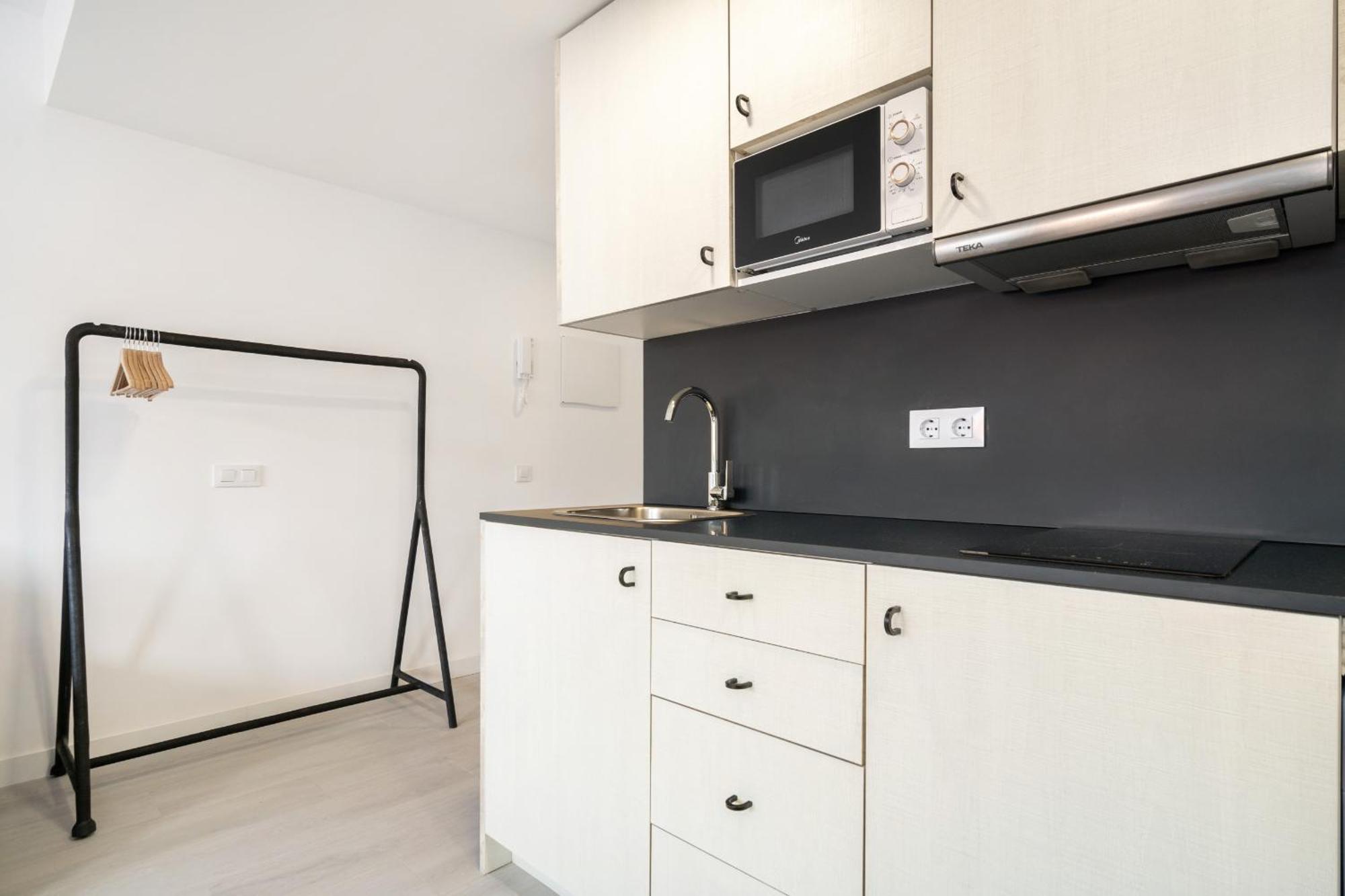 Madrid Riverside Studios Con Parking Incluido Alquiler Temporal Exterior photo