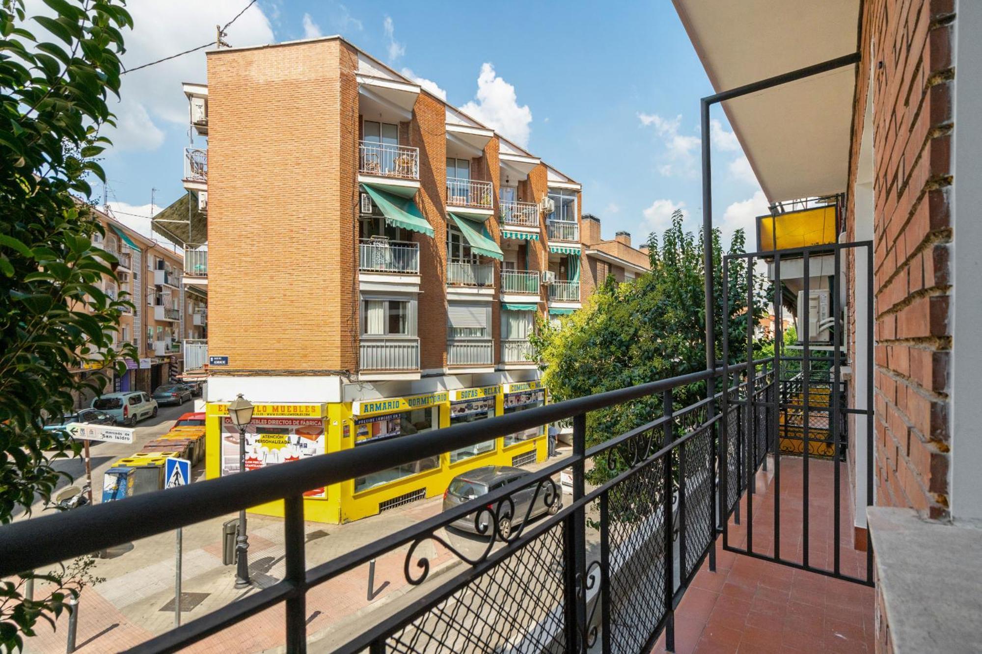 Madrid Riverside Studios Con Parking Incluido Alquiler Temporal Exterior photo